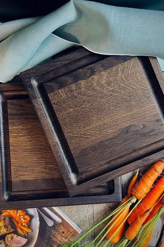 Steak board set of 2 made of solid oak in dark or natural with juice groove