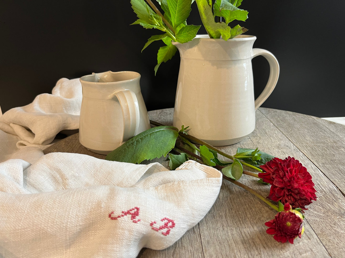 Krug 2er Set breite (klein & groß) handgetöpfert
