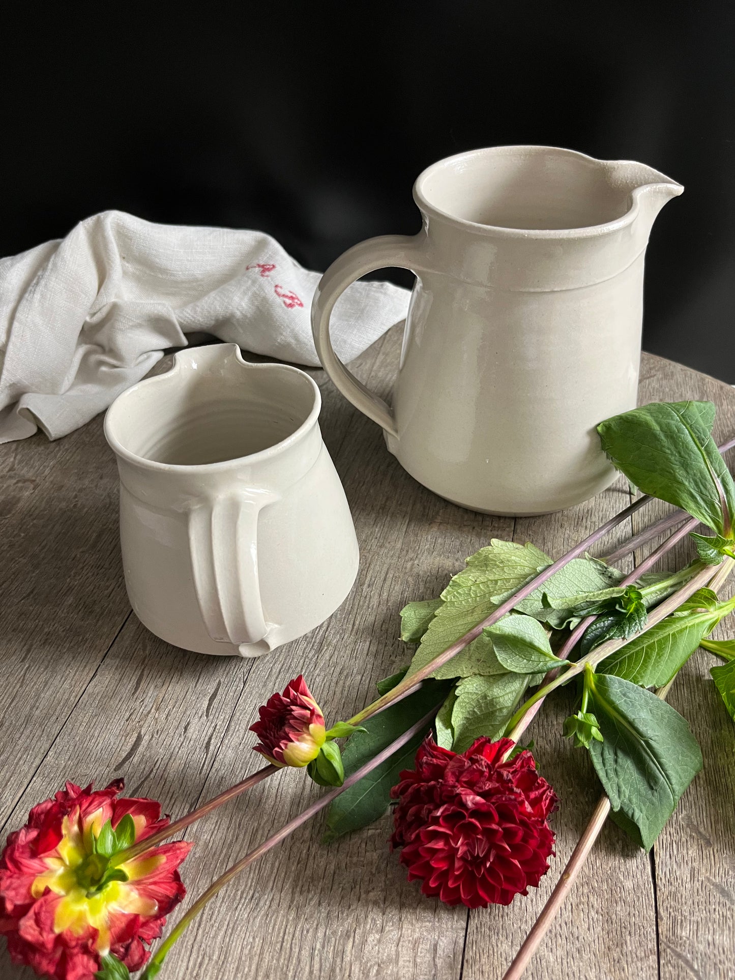 Krug 2er Set breite (klein & groß) handgetöpfert