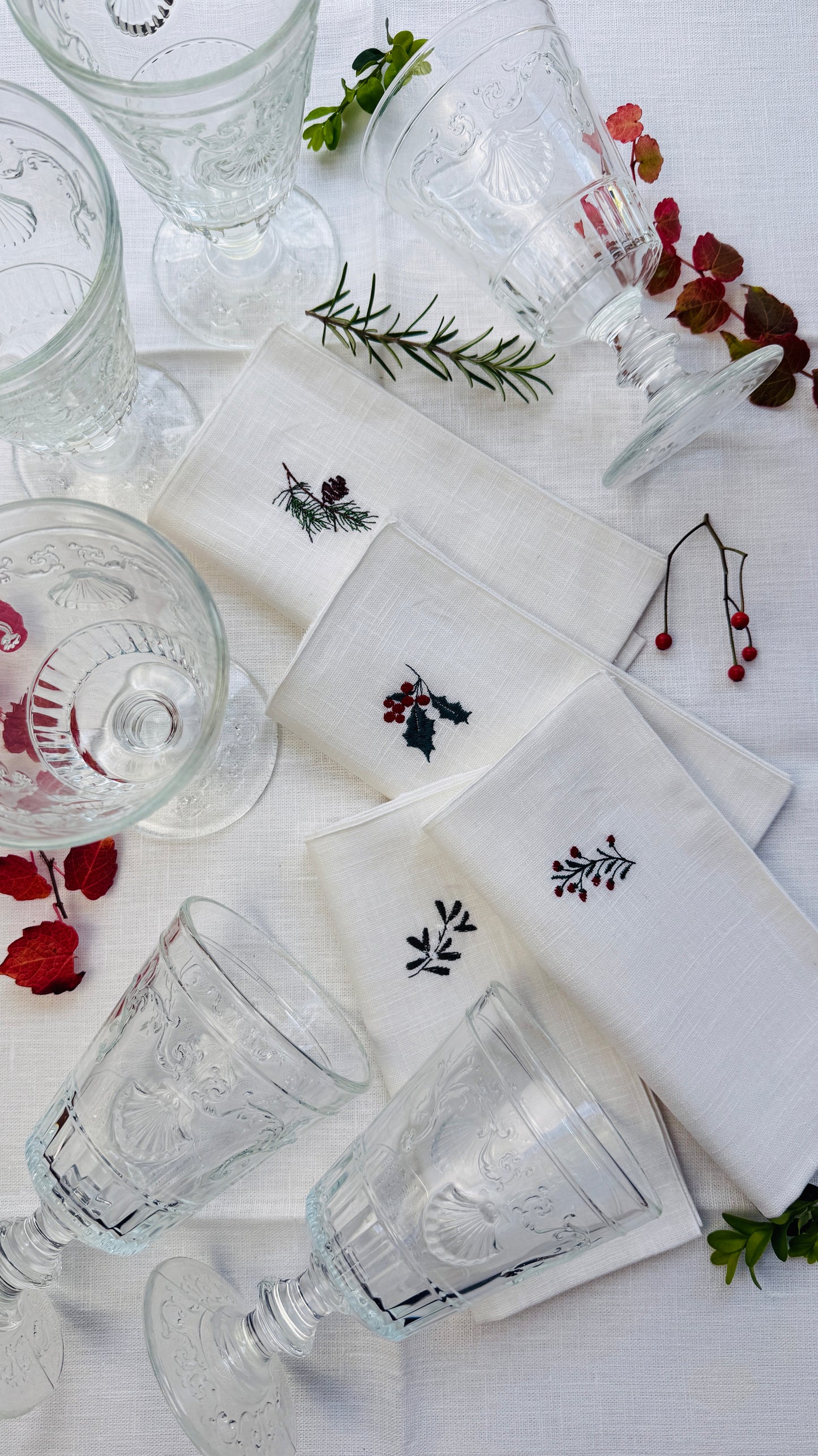 Geschenkset La Rochère Versailles 6 Gr. Weingläser & 4 Leinenservietten