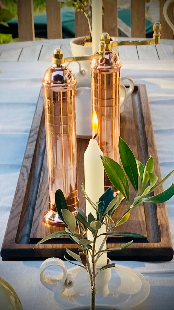 Metal spice mill in copper for salt, pepper, spices