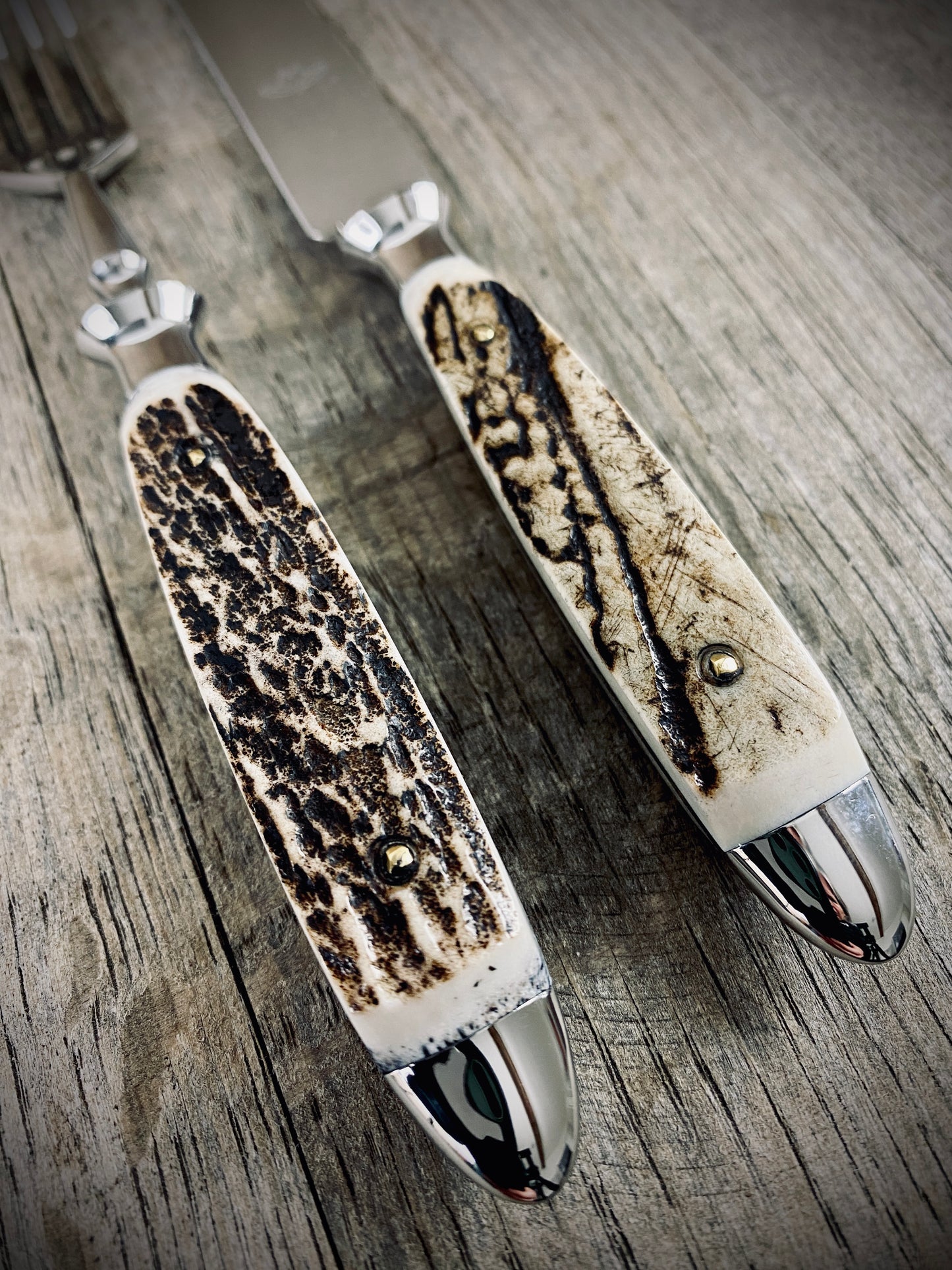 Oak leaf steak cutlery with real stag horn