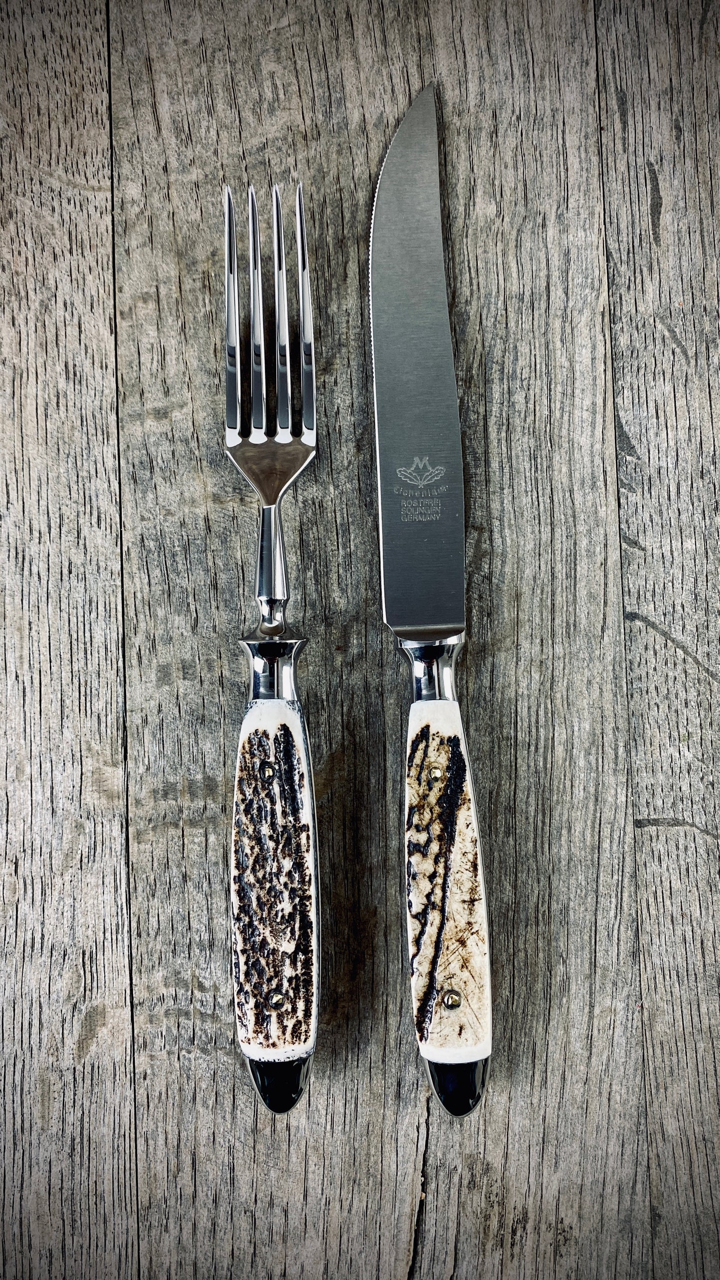Eichenlaub Steakbesteck mit echtem Hirschhorn