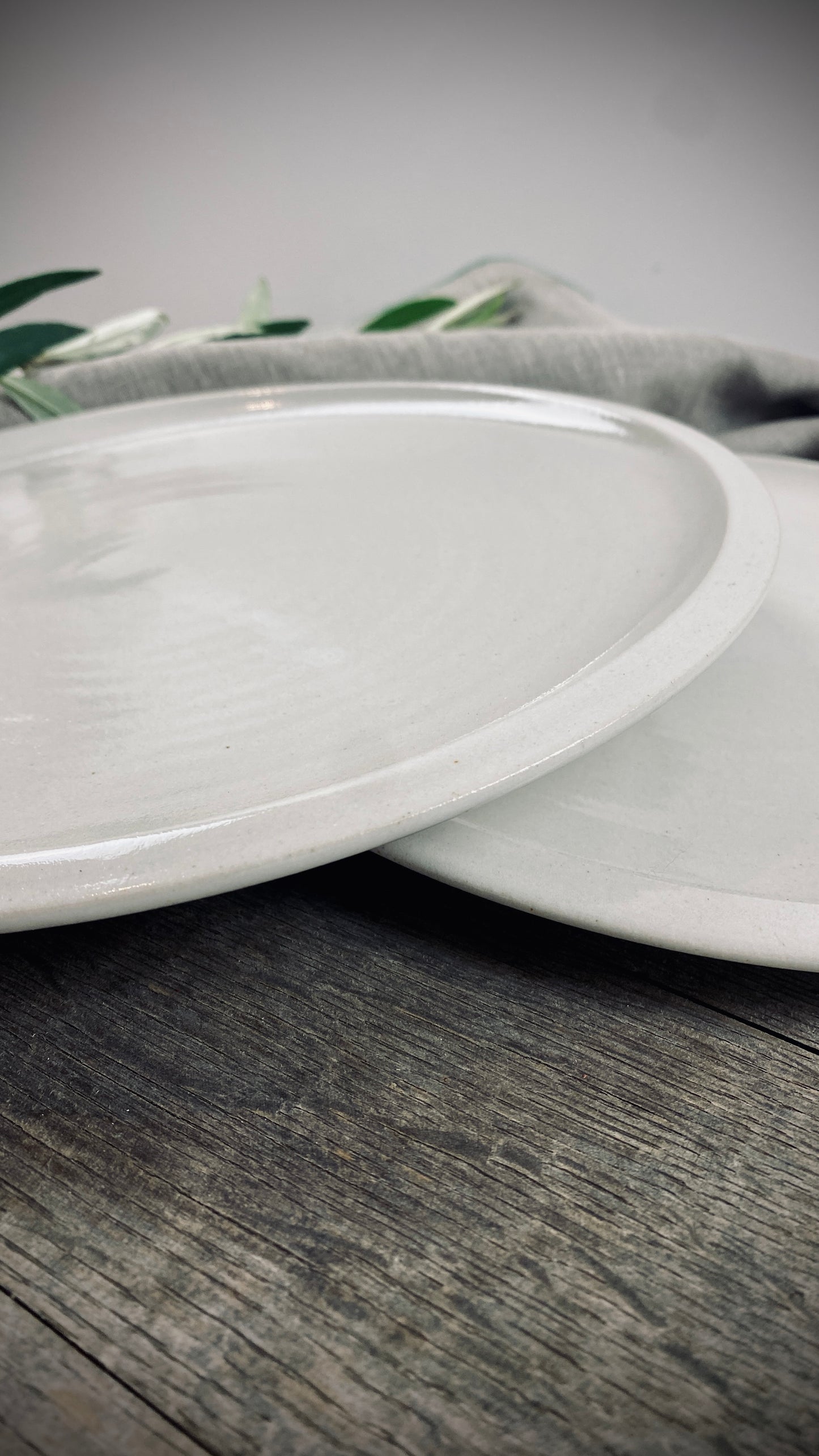 Handgetöpferte 2er Set-Tischserie Klassik große Teller Atelier Andrea