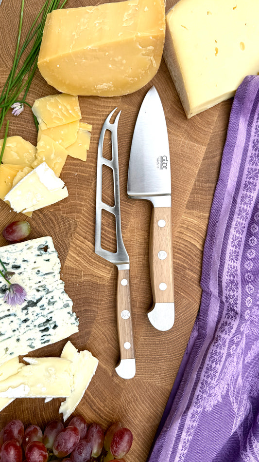 Gift set box hard & soft cheese knives