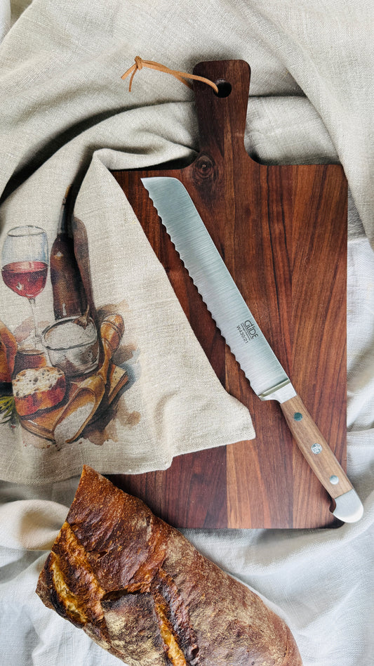 Geschenkset Güde Brotmesser, großes Brett Wallnuss & Leinentuch "Bread & Wine"