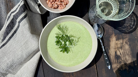 Kalte Gurkensuppe mit Büsumer Krabben & Dill