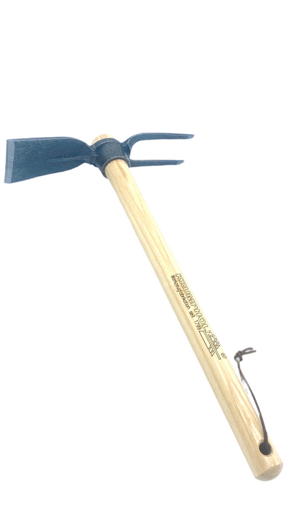 Krumpholz Hacke ca. 60 cm für Hochbeet und Garten mit Doppelfunktion Eschenstiel