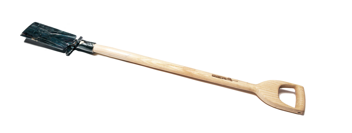 Krumpholz – Beetspaten mit Tritt und 80 cm Eschen-T-Stiel – Nr. 1577/ D-Stiel 1595
