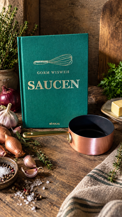 Geschenkset „Saucenliebe“ – Kupfertöpfchen & Kochbuch