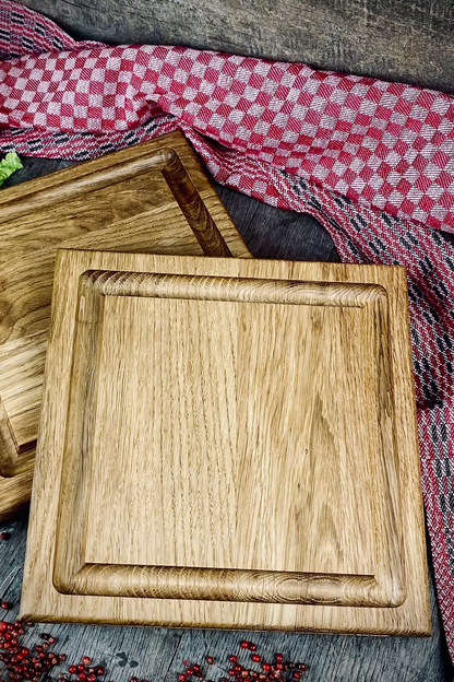 Steakbrett 2er Set aus massiver Eiche in natur oder dunkel mit Saftr