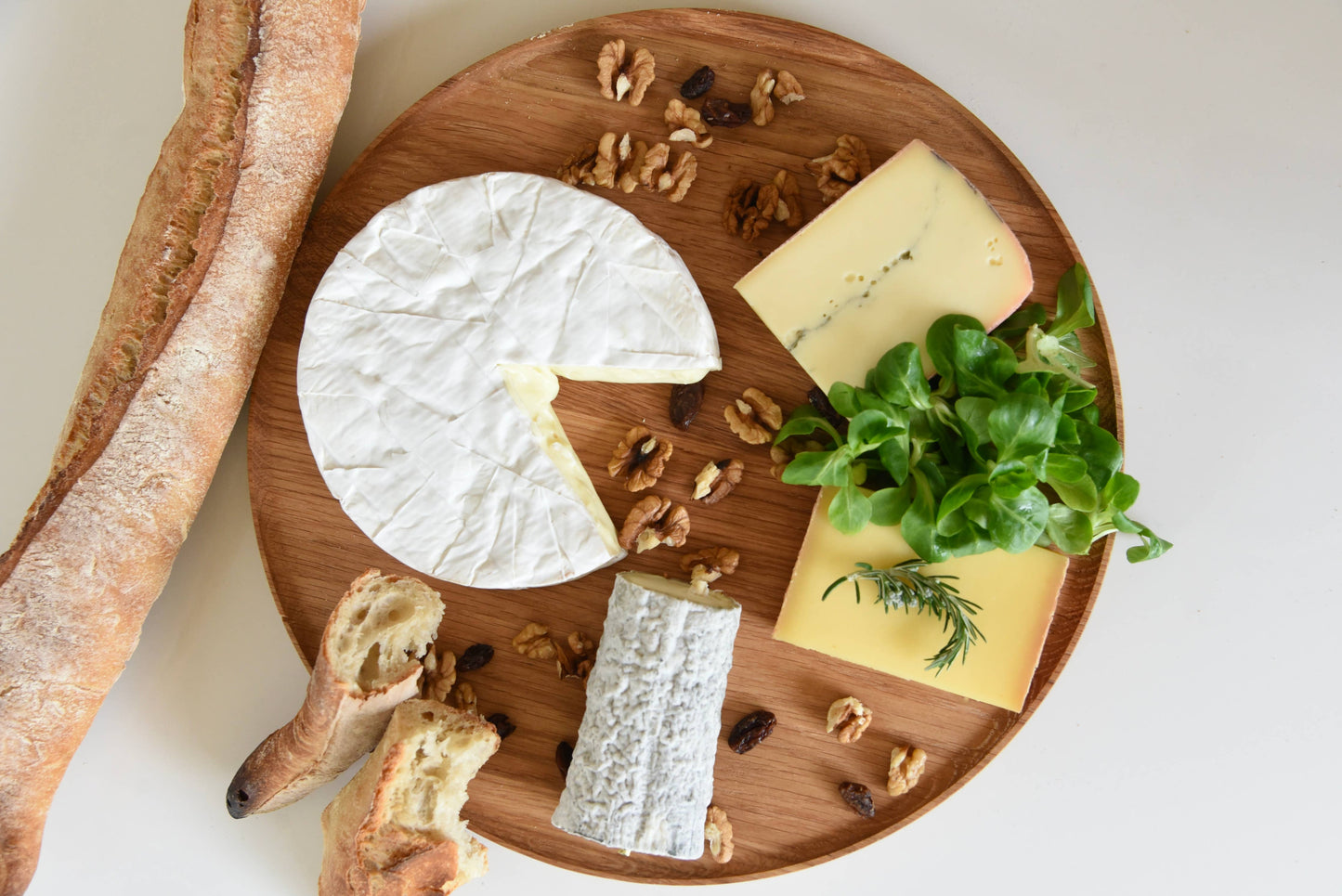 Platzteller aus Eiche – Präsentationsplatte aus französischer Eiche