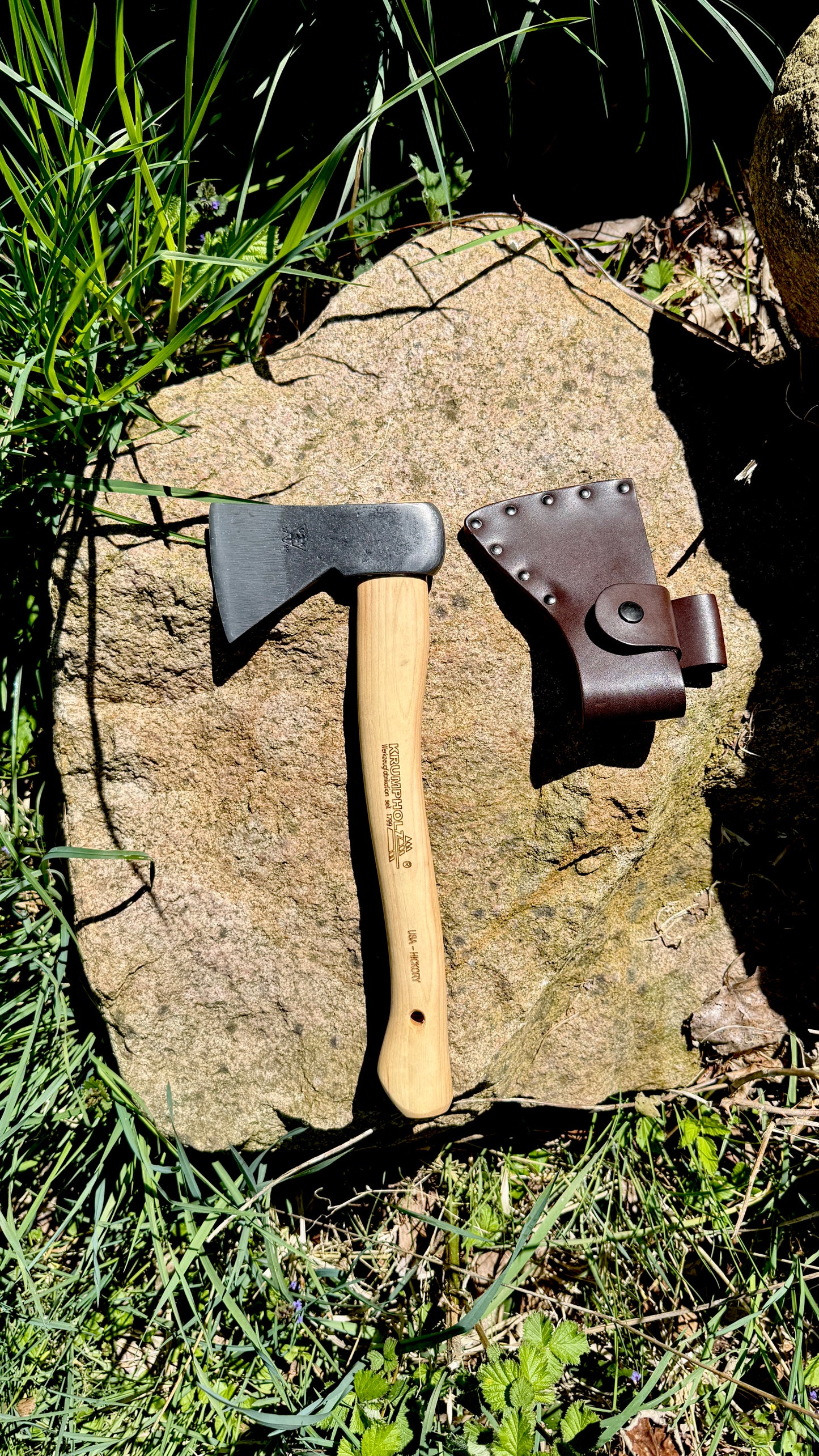 Krumpholz –Wildererbeil mit Hickorystiel – Kopfgewicht 600 Gramm – Nr. 0108