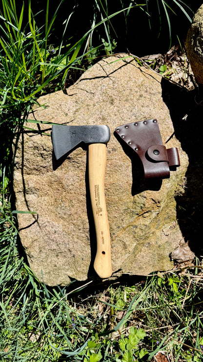 Krumpholz –Wildererbeil mit Hickorystiel – Kopfgewicht 600 Gramm – Nr. 0108