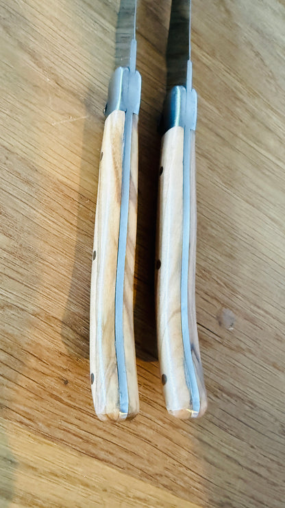 Laguiole Steakmesser 2er - Set aus Eichenholz