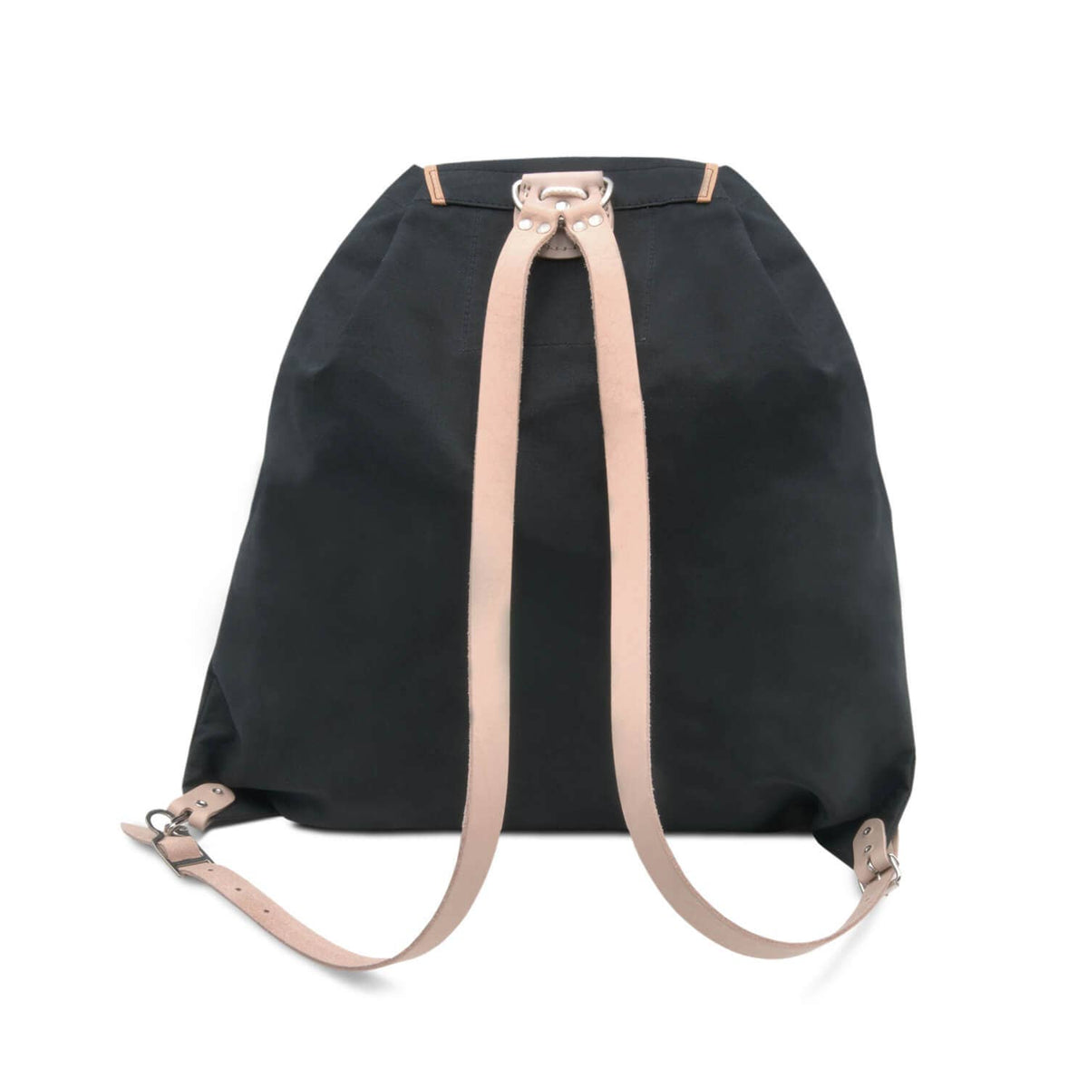 Jagdrucksack aus Stoff mit Echtlederriemen
