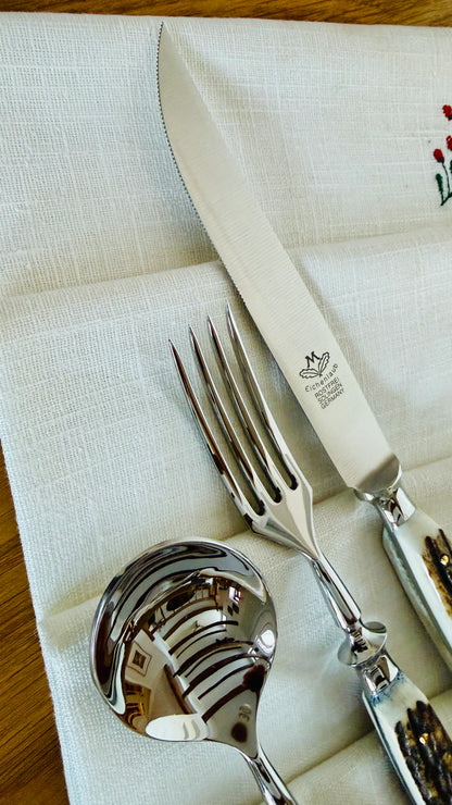 Oak leaves - dinner knife with stag horn handle