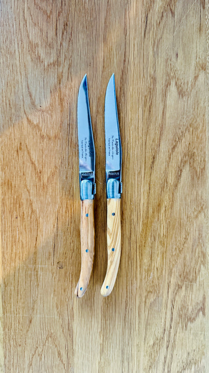 Laguiole Steakmesser 2er - Set aus Eichenholz