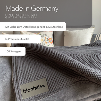 Blanketino Kuscheldecke "Vollkommen" Grau · Gletschergrau XL · 210x145