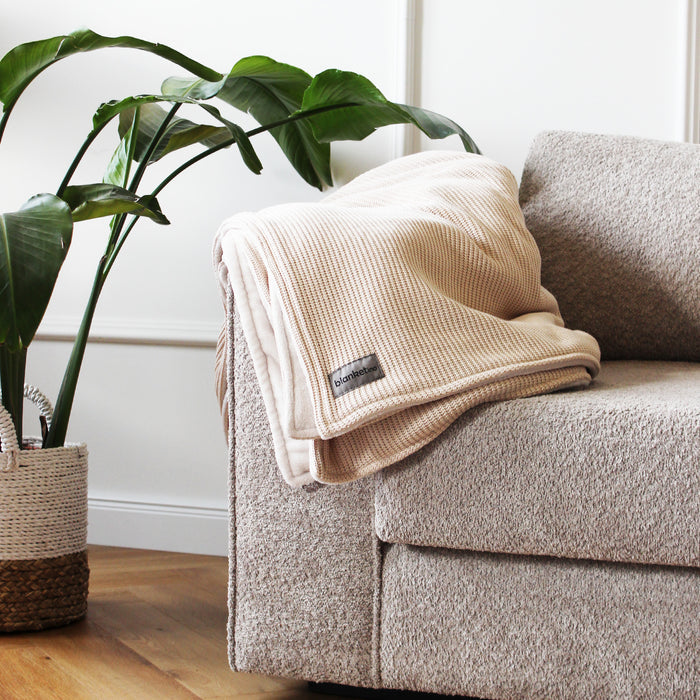 Blanketino Kuscheldecke mit Baumwollstrick · Creme· Sandweiß XL · 210x145
