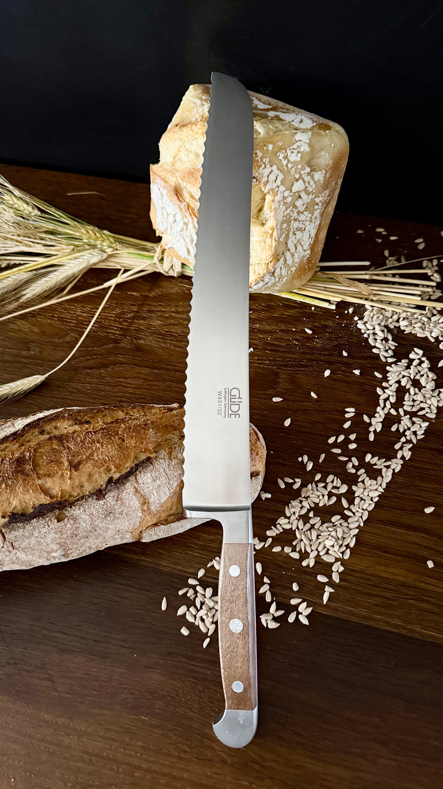 Güde bread knife Alpha walnut (blade length 32 cm)