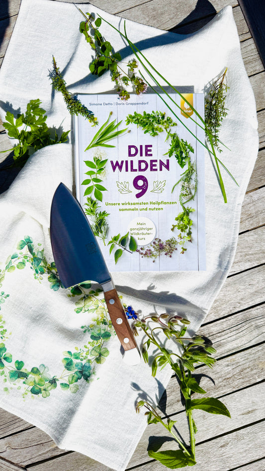 Gift set – book Wilde 9, linen cloth herbs &amp; Güde herb knife
