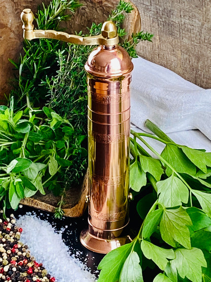Gewürzmühle aus Metall in Kupfer für Salz, Pfeffer, Gewürze