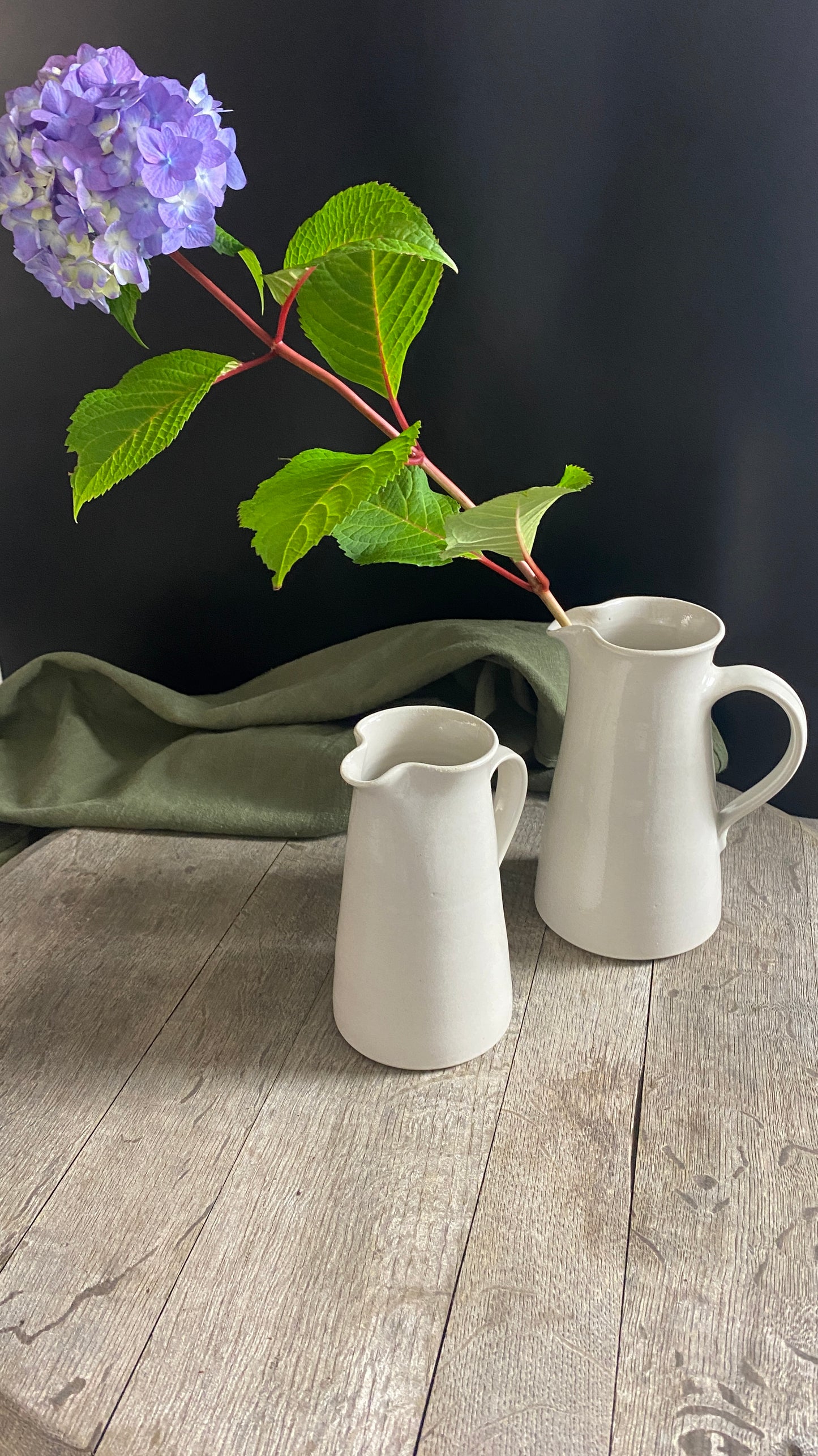 Krug  2er Set schmale  (klein & groß) handgetöpfert