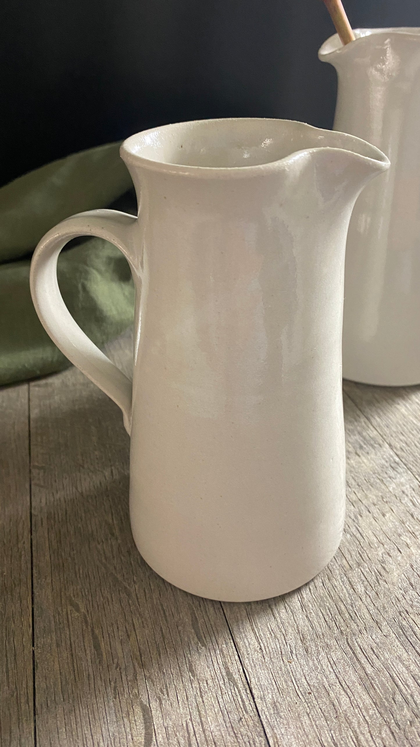 Krug  2er Set schmale  (klein & groß) handgetöpfert
