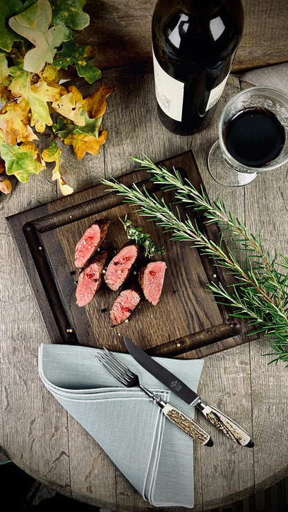 Geschenk-Set Steakbrett & Eichenlaub Steakbesteck mit echtem Hirschhorn