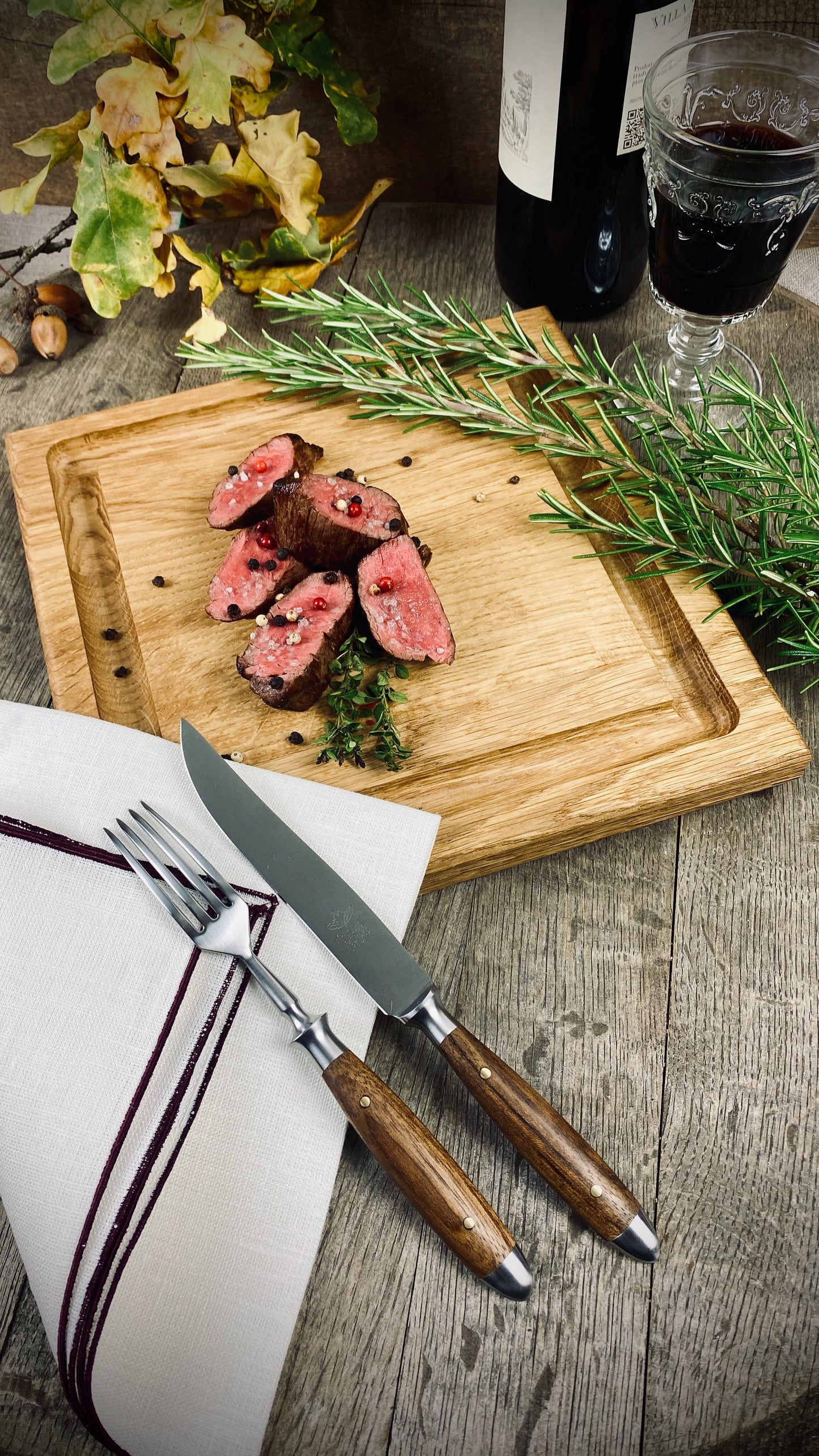 Geschenk-Set Eichenlaub Steakbesteck mit Steakbrett