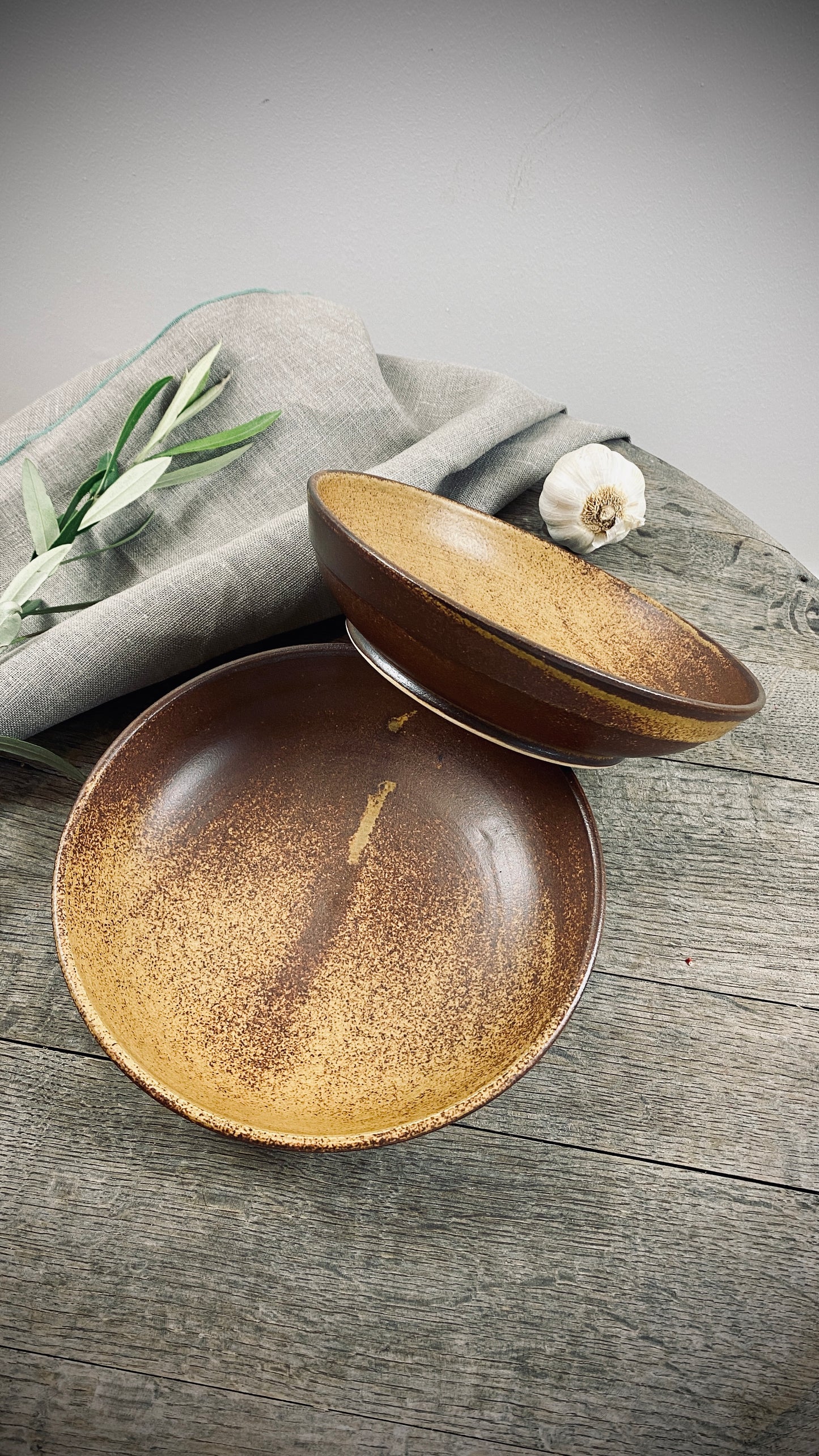 Handgetöpferte 3er Set-Tischserie Klassik mit spezial Glasur