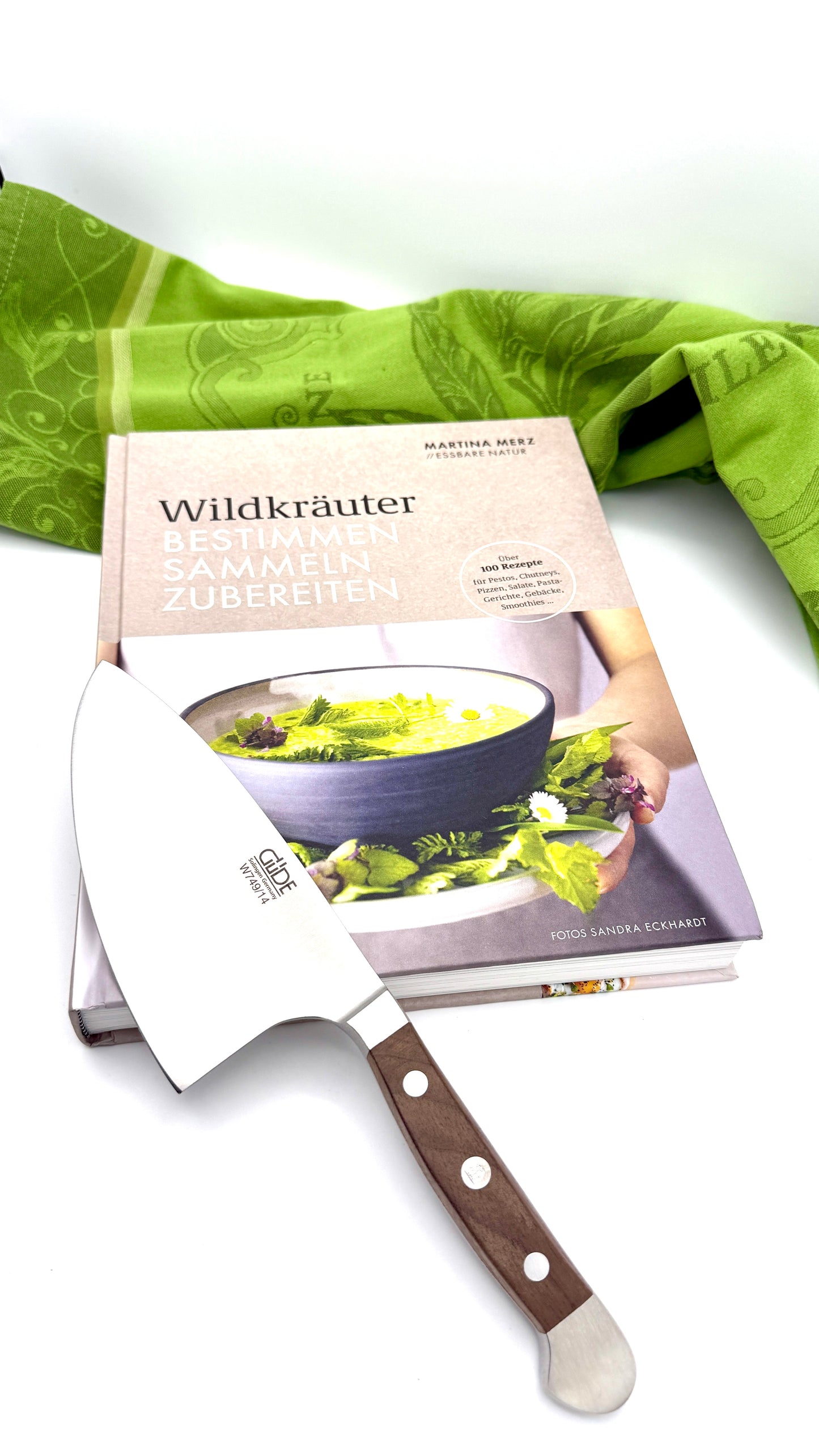 Wildkräuter-Genussset mit Güde Kräutermesser und Buch Wildkräuter