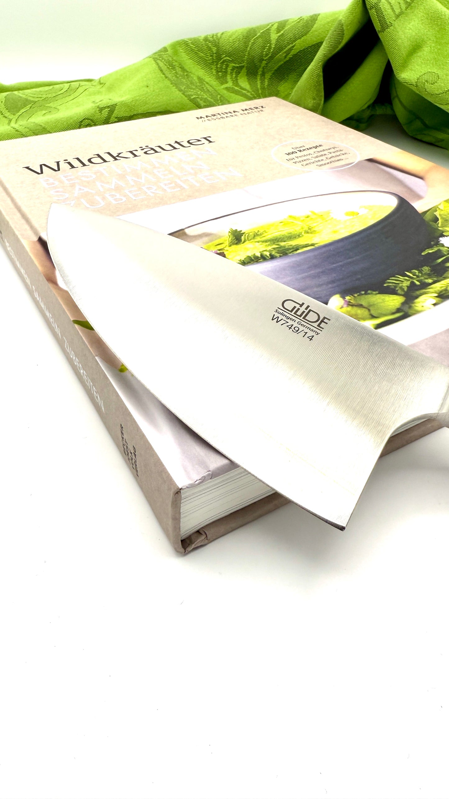 Wildkräuter-Genussset mit Güde Kräutermesser und Buch Wildkräuter