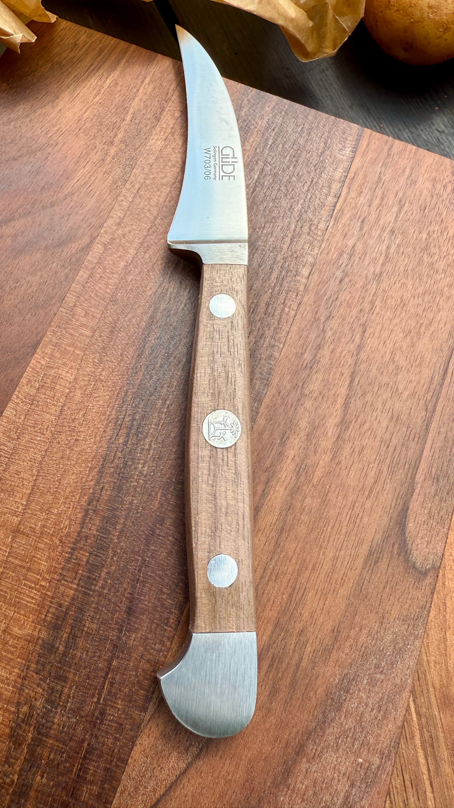 Geschenkset - Güde Schälmesser Alpha Walnuss (ca. 6 cm) und 2  Brettchen Walnuss Buche Design