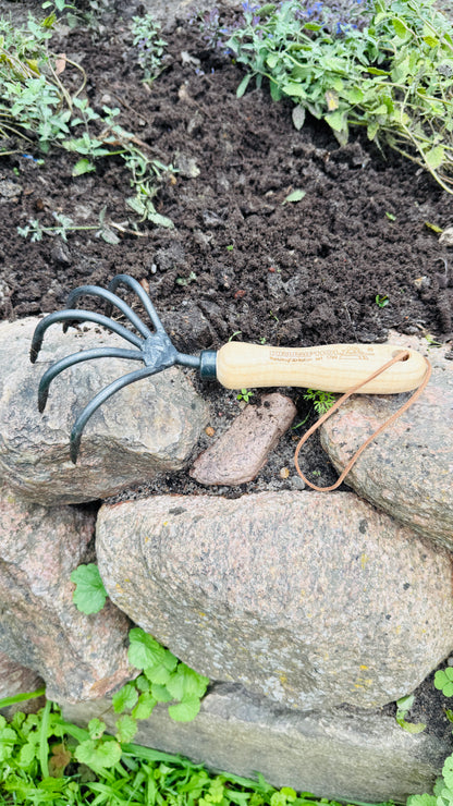 Krumpholz Grubber – 5 Zinken mit 14 cm Eschengriff