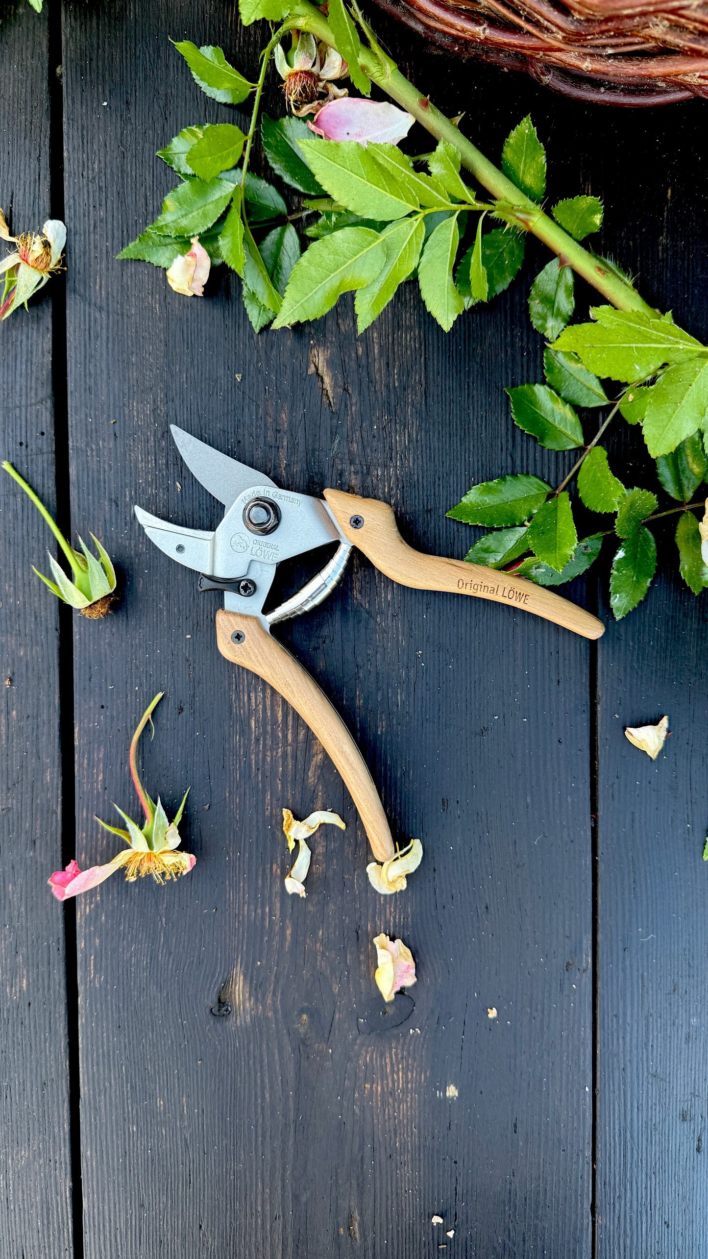 Original Löwe 7.107 Natural – Amboss-Gartenschere Professional Easy Cut