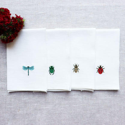 Leinenservietten bestickt mit 4 unterschiedlichen Motiven 100% Leinen