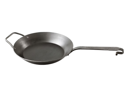 Pfanne mit geschmiedetem Hakenstiel und Gegengriff