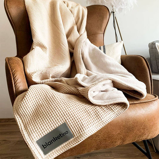 Kuscheldecke „Vollkommen“ Creme · Sandweiß - 145 x 210 cm