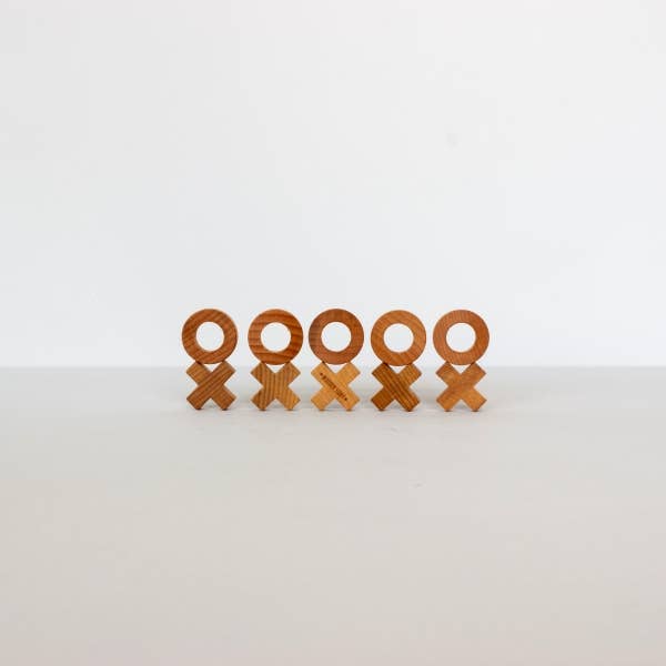 Tic-Tac-Toe-Spiel aus Holz
